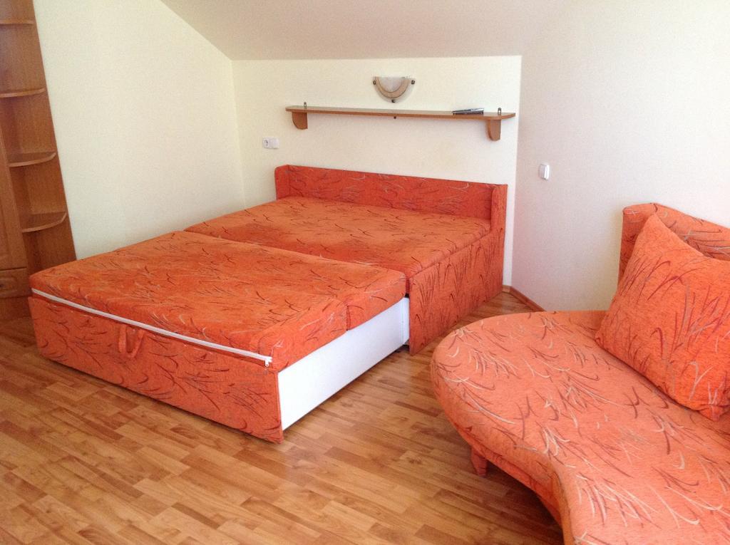 Majnár Villa Apartmanház Bogács Habitación foto